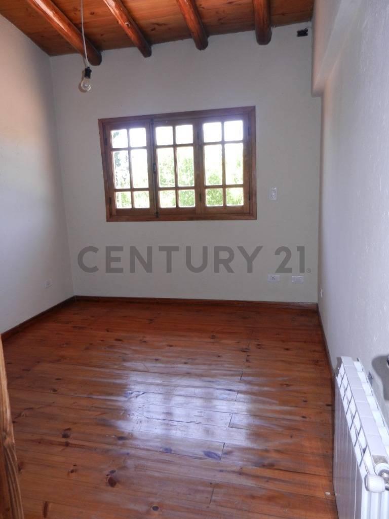Century21 Vende Espectacular Vivienda en Barrio Furlotti 3