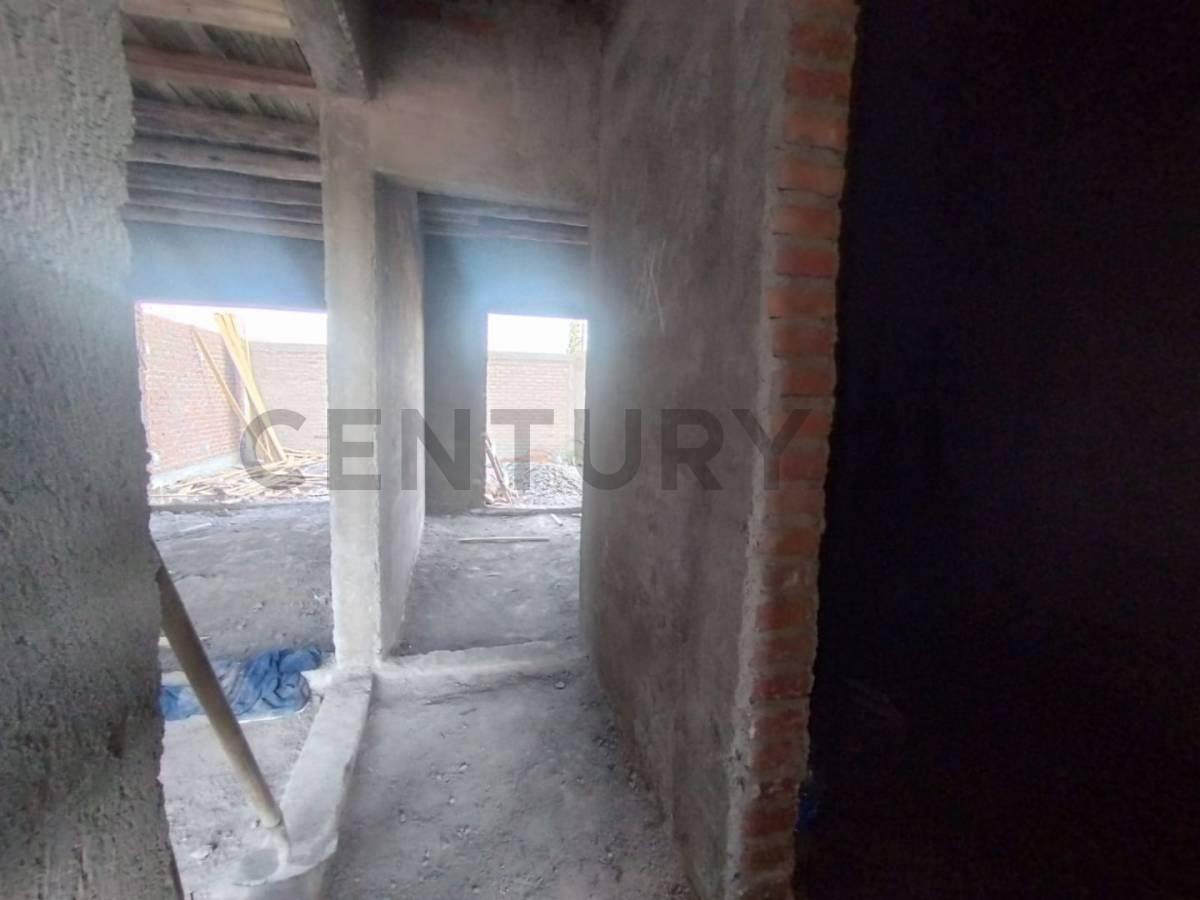 venta de Casa. Guaymallen century21lopez Vende 2 Casas Ubicadas en Barrio Privado "V. 2