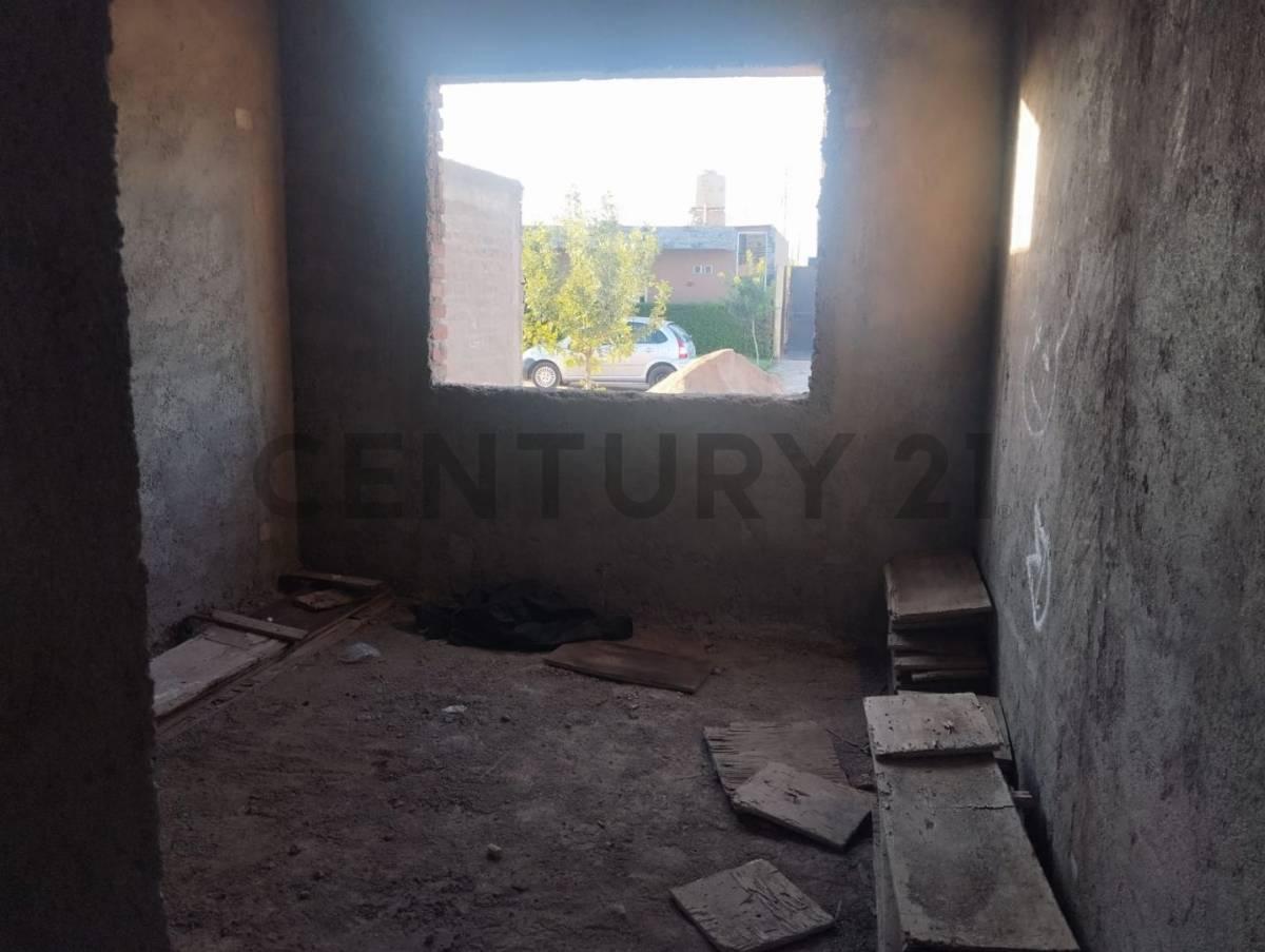 venta de Casa. Guaymallen century21lopez Vende 2 Casas Ubicadas en Barrio Privado "V. 3