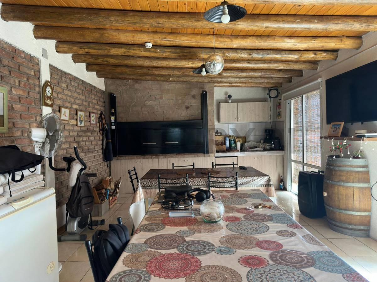 Venta de Casa. Maipú. Barrio Cóndor y Andes. Mendoza 2