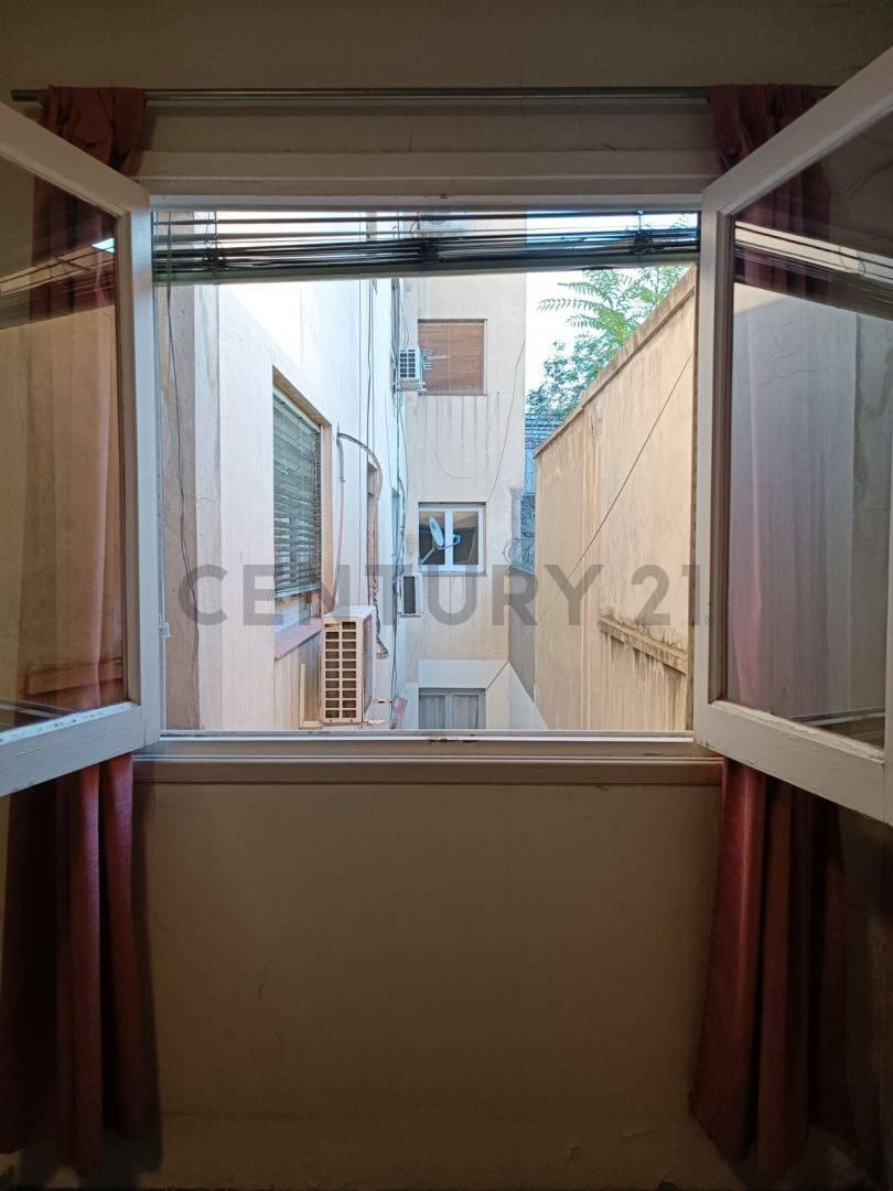 venta de Departamento Frente a La Plaza España, Mendoza . 3