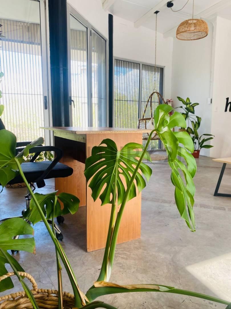 Oportunidad de Inversión: 160 m² con Vista Al Corredor del Oeste 5