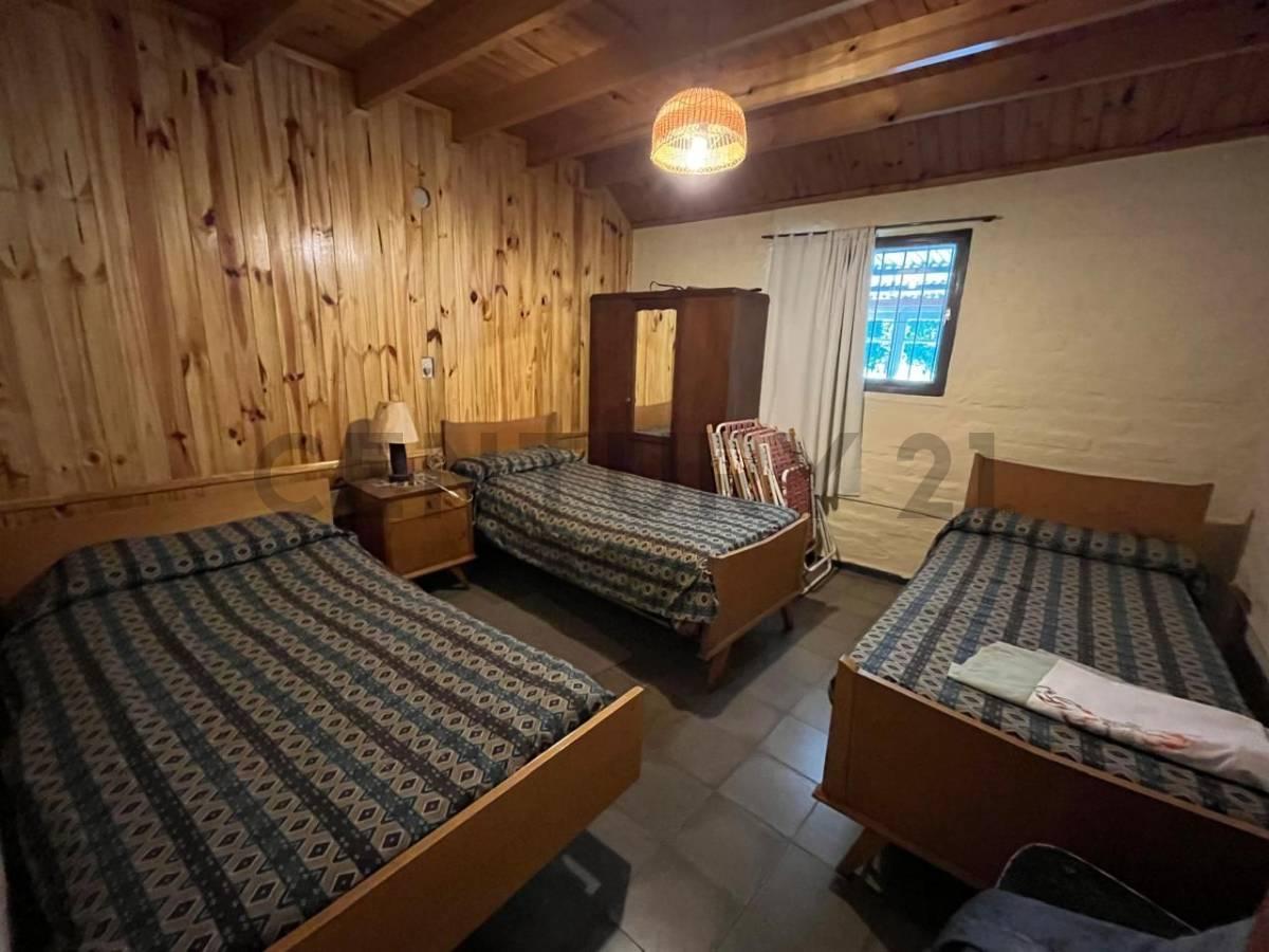 Venta Casa en Valle del Sol con Gran Terreno Parquizado 4