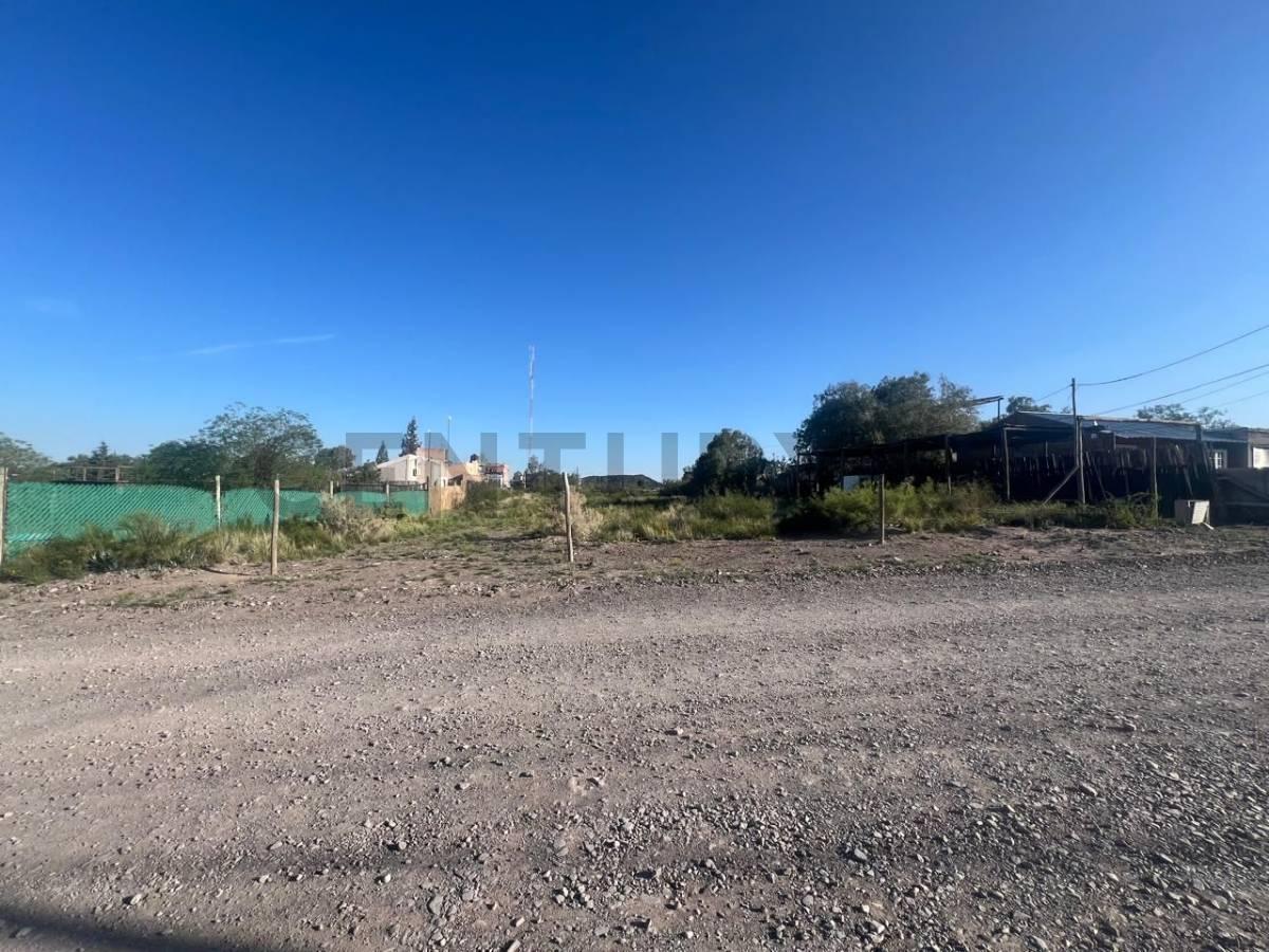 Century21lopez Vende Lote Central de 1500 m en Barrio Nuevas Quintas 3