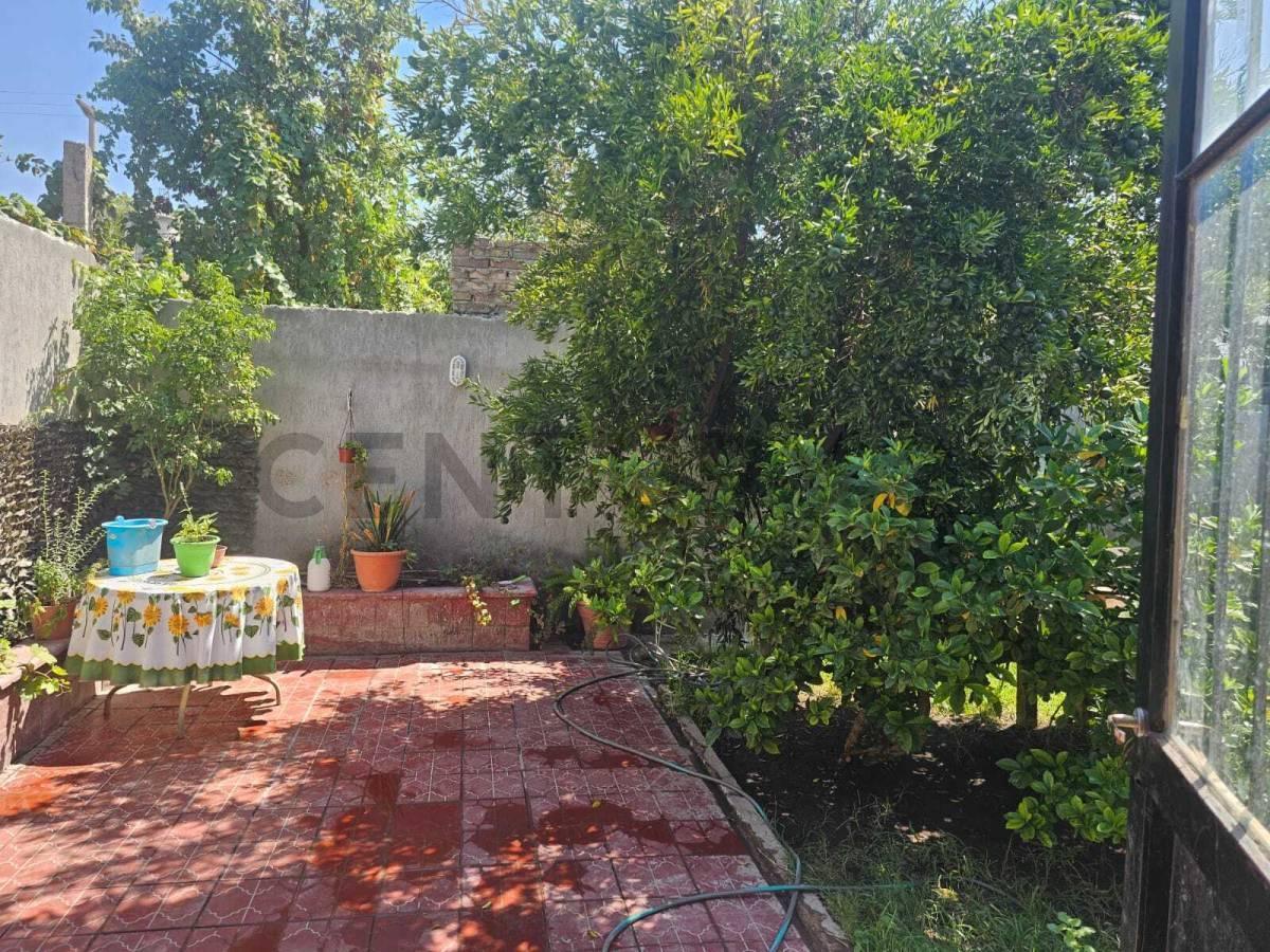 Century21lopez Vende Casa en Barrio 8 de Mayo 5