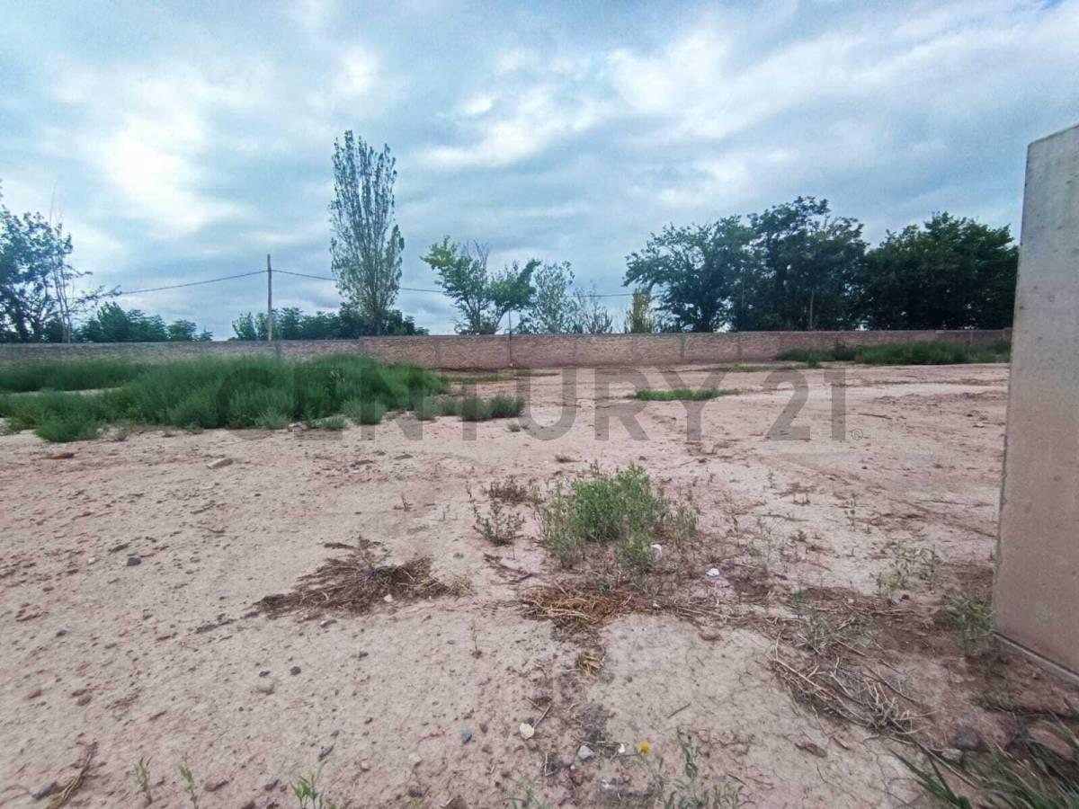 Venta de Lote en Barrio Privado Rodeo del Medio Maipú 2