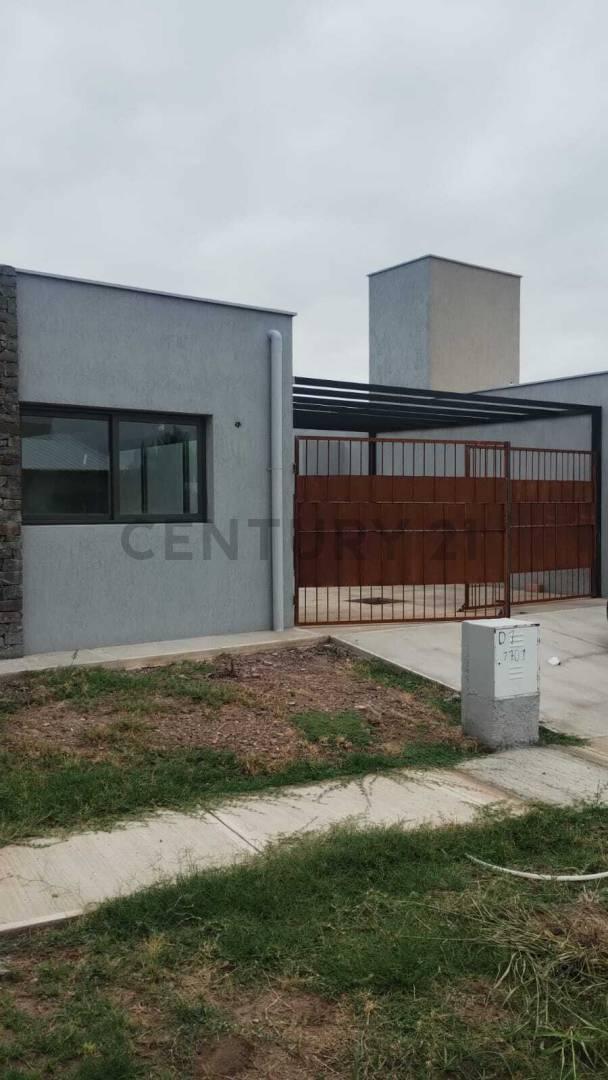 Centiry21lopez Vende Casa a Estrenar Apta Credito Hipotcario en Maipu 1