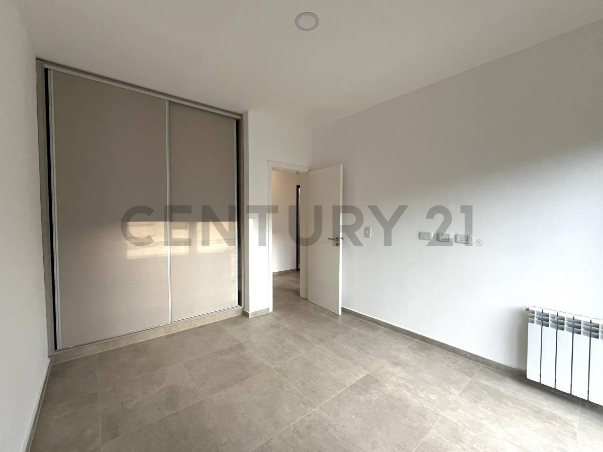 Century 21 López Vende Casa en Barrio Privado “ciro de Vieytes” Maipú, Mendoza. 3
