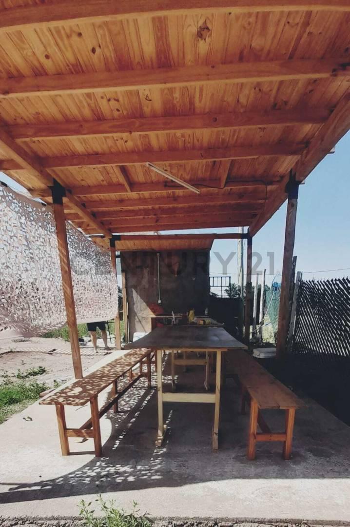 Terreno con Quincho y Pileta en Venta en Guaymallén 2