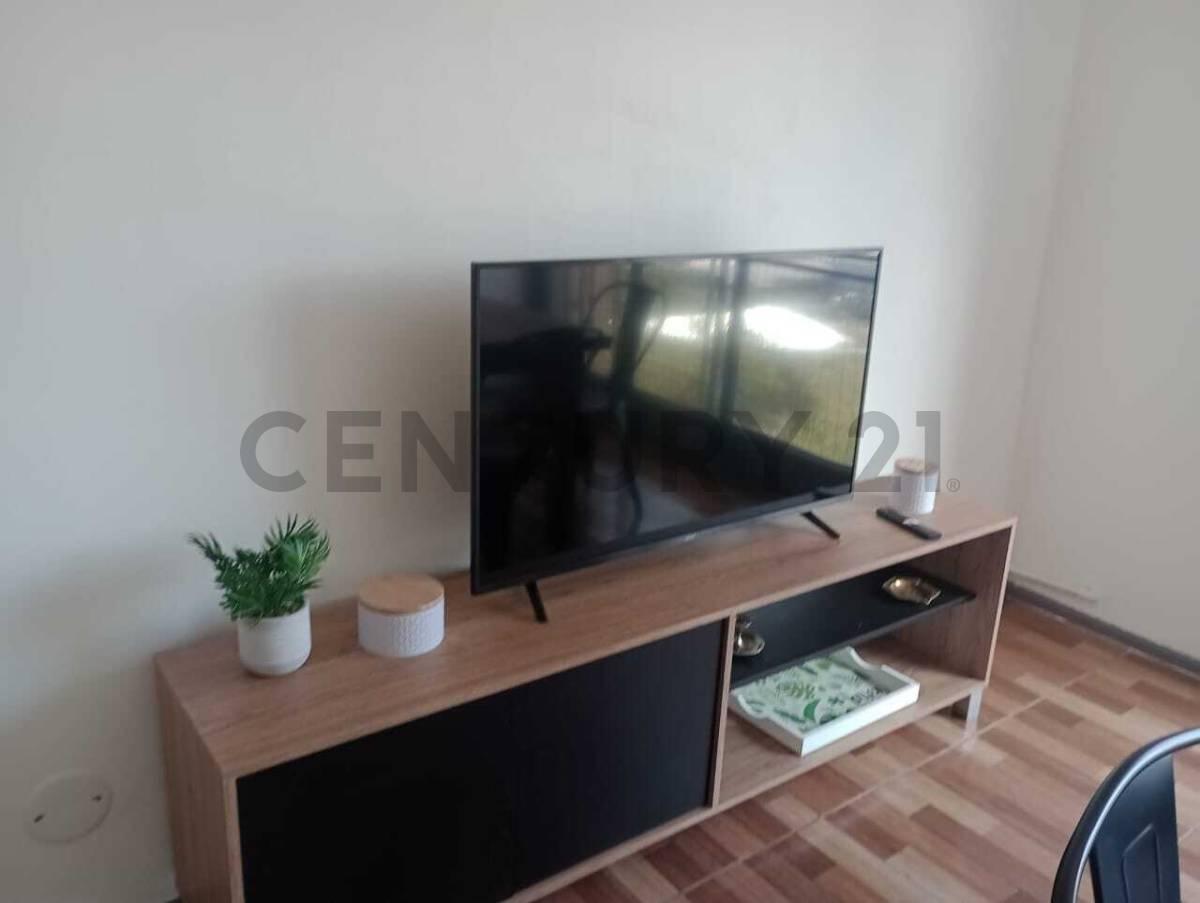 Venta de Departamento. Calle Buenos Aires de Ciudad. 5