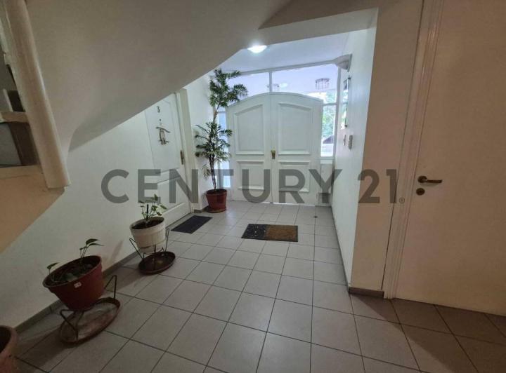 Se vende hermoso departamento en Godoy Cruz 3