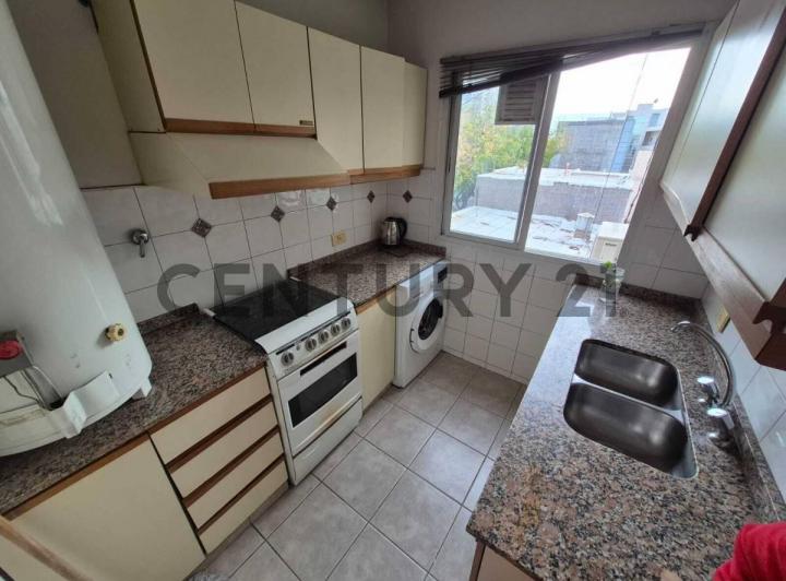 Se vende hermoso departamento en Godoy Cruz 4