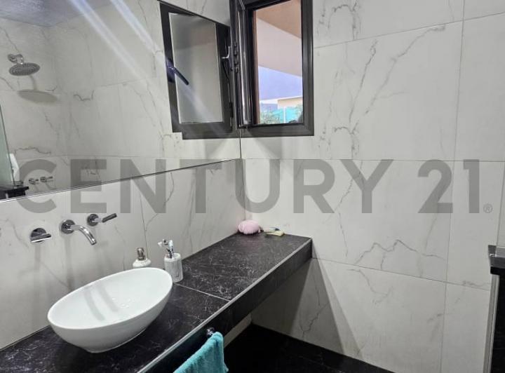 Casa en Venta Barrio privado Las Cortaderas 3