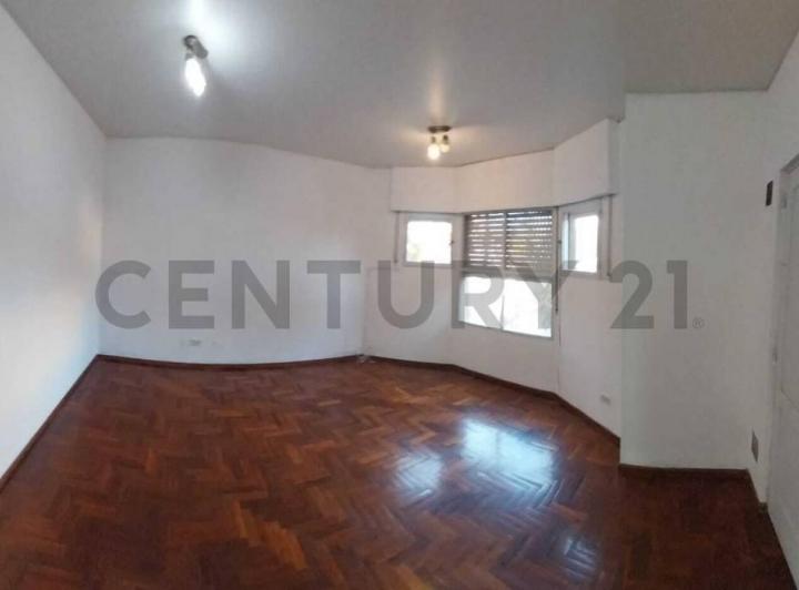 DEPARTAMENTO EN VENTA 3