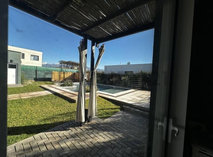 Casa en Venta B° La Toscana, Vistalba, Lujan de Cuyo, Mendoza. 4
