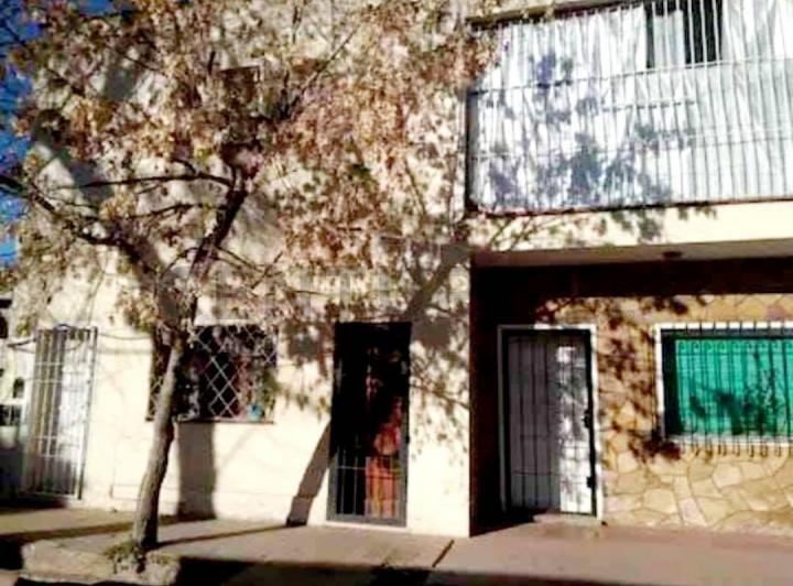 Se vende departamento zona parque central, primer piso 5