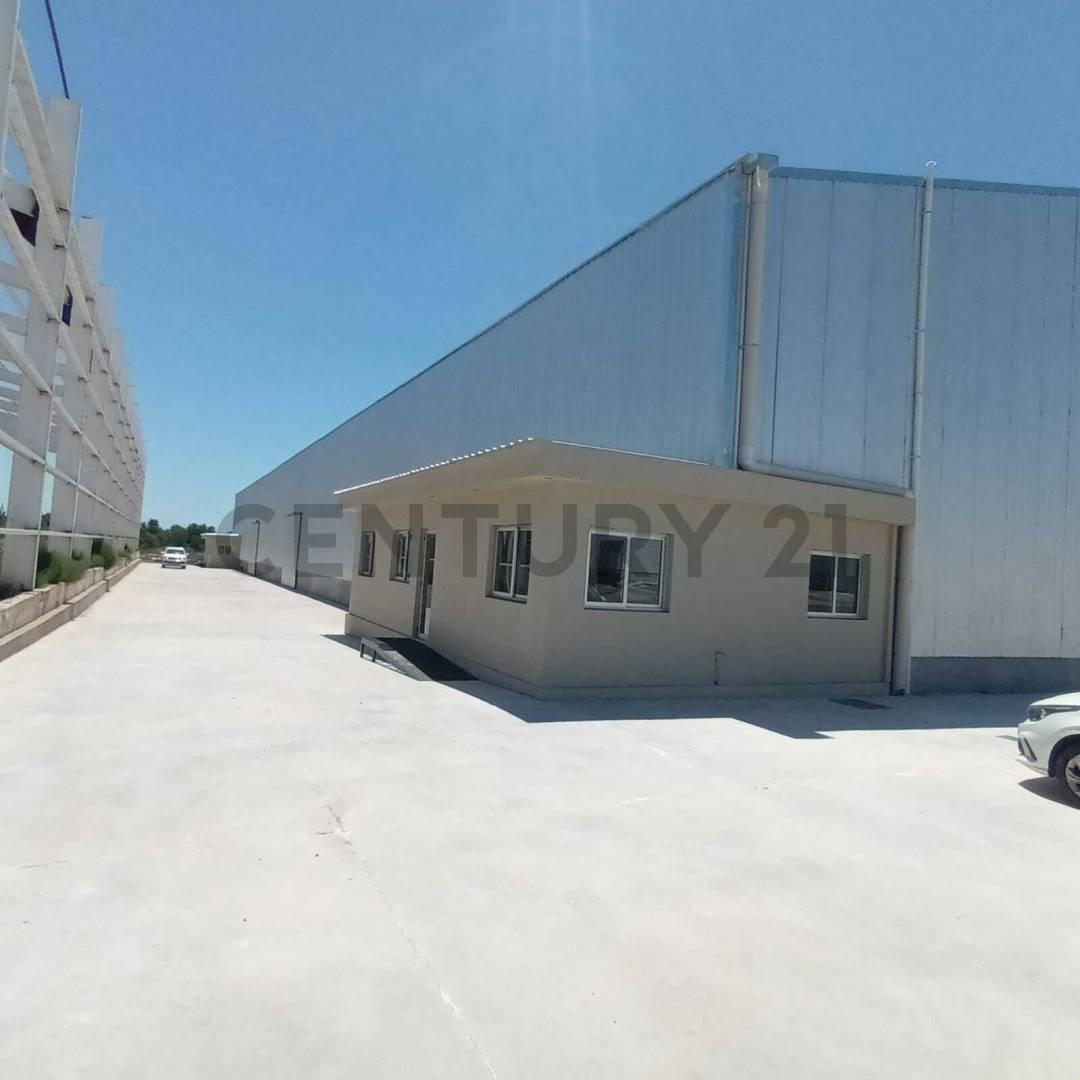 Nave industrial en Alquiler