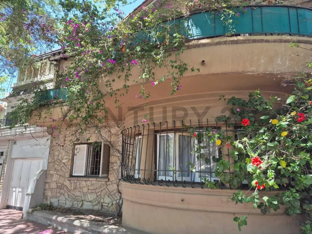 Venta de casa en Martin Zapata al 500 en  La quinta Sección,  Ciudad de Mendoza. 8