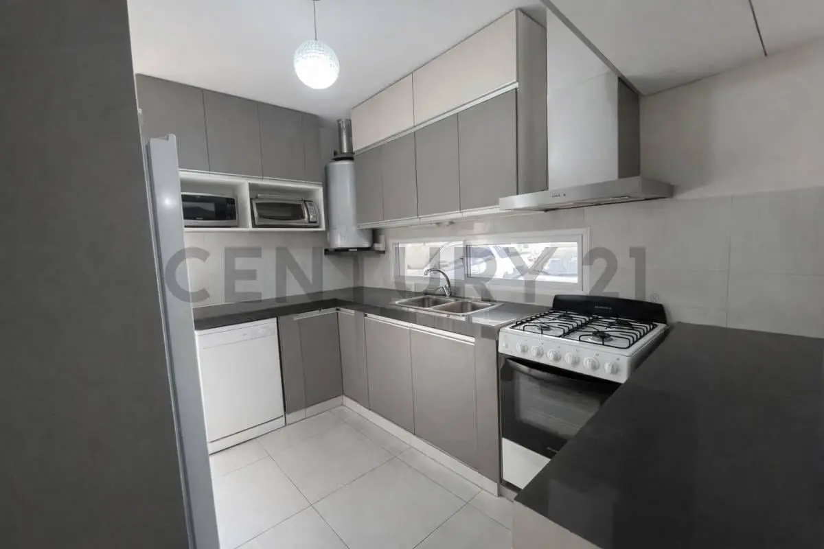Casa en venta en Barrio Privado Villa Michelo – Amplia, moderna y funcional 2
