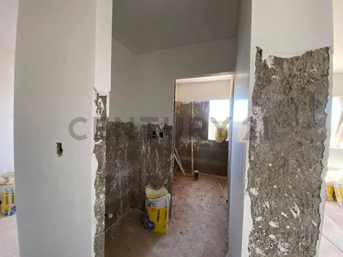VENTA CASA EN POZO EN MAIPU BARRIO PRIVADO 3