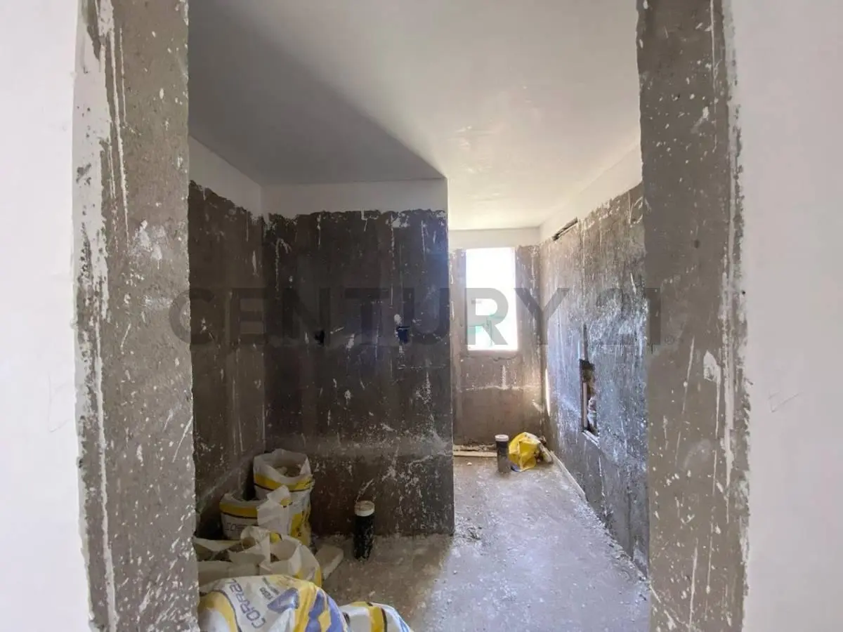 VENTA CASA EN POZO EN MAIPU BARRIO PRIVADO 2
