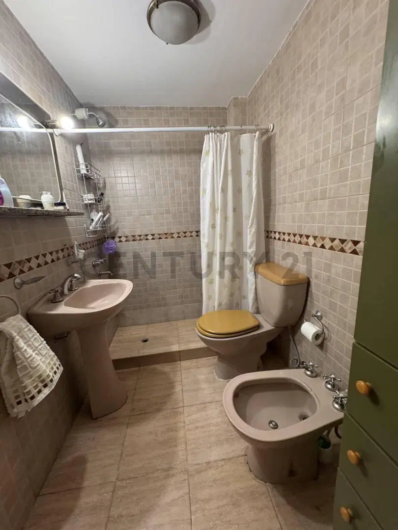 CASA EN VENTA – LUZURIAGA, MAIPÚ 5