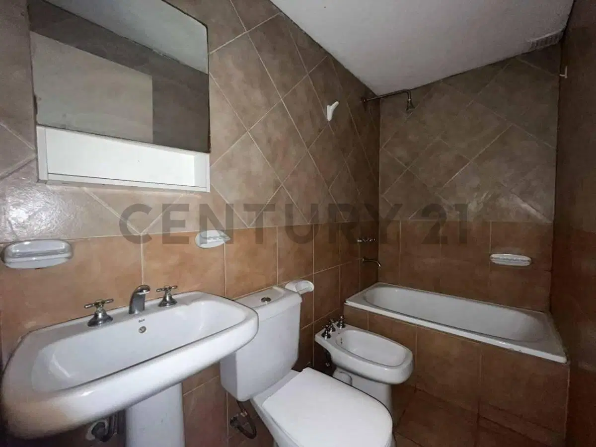 DEPARTAMENTO EN VENTA - CIUDAD DE MENDOZA 2
