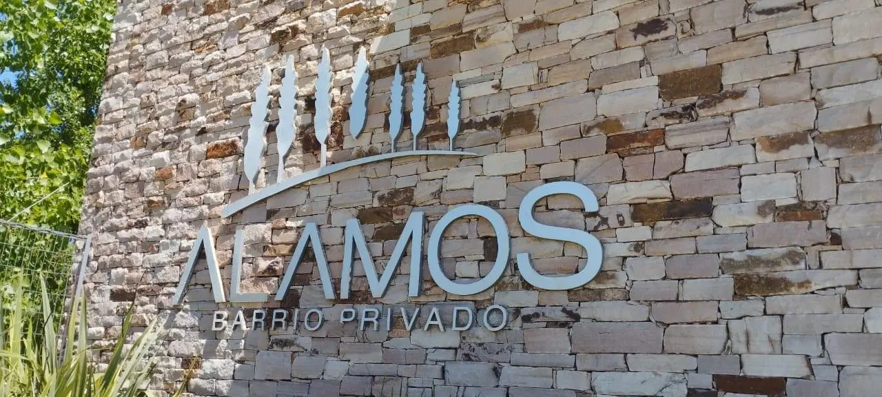 VENDO LOTE 500MT BARRIO PRIVADO 2