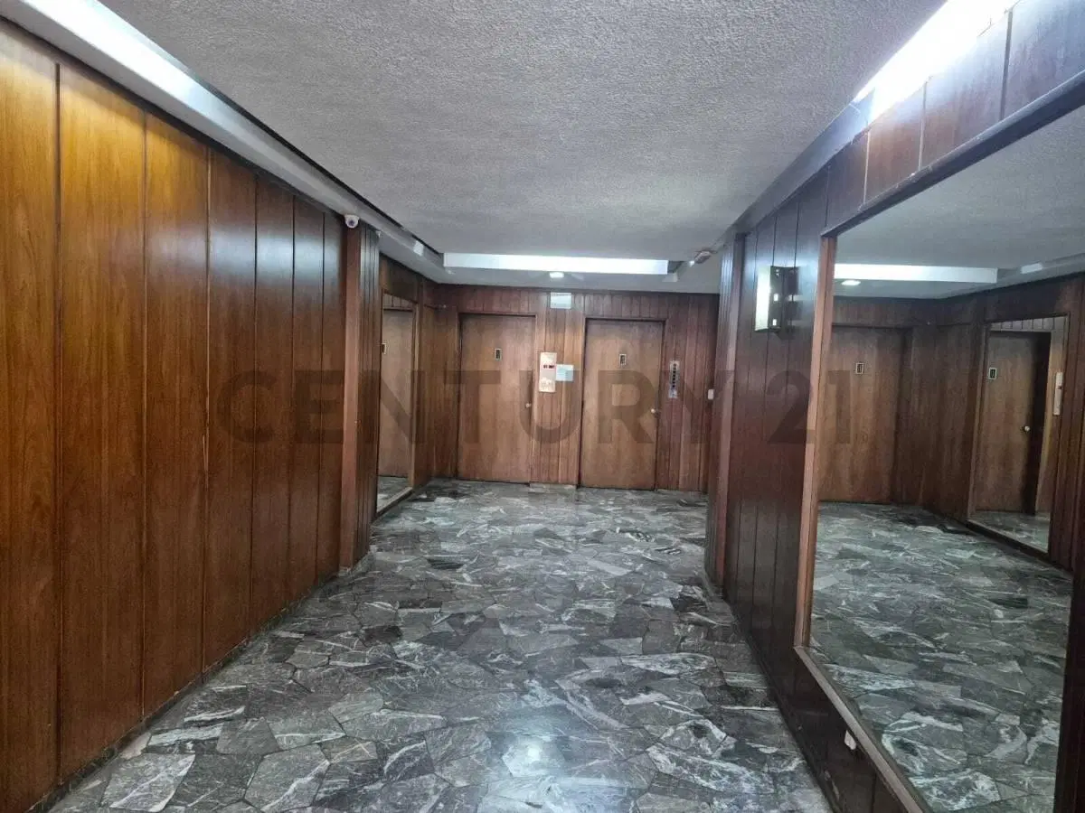 Venta de Departamento en Ciudad 5