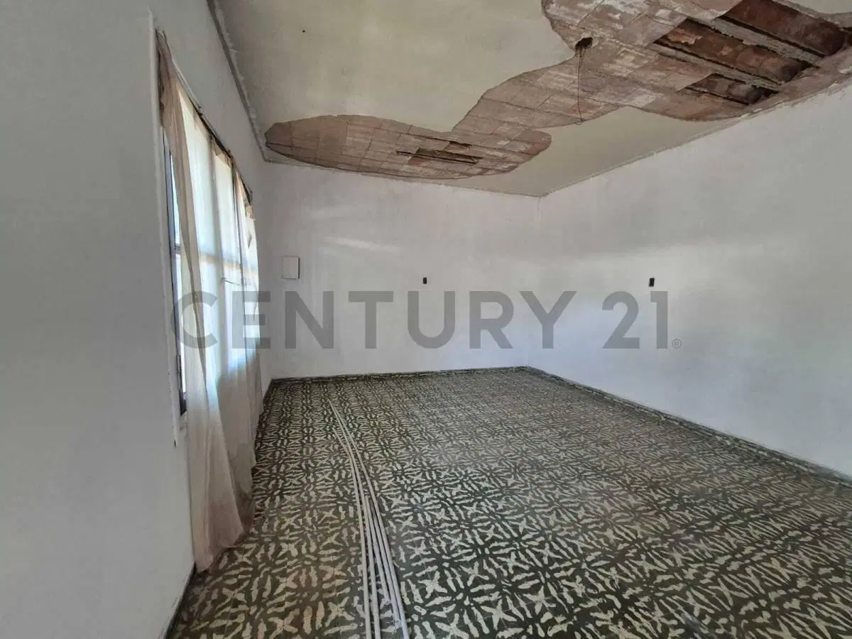 CASA PARA RECICLAR – DORREGO, GUAYMALLÉN 5