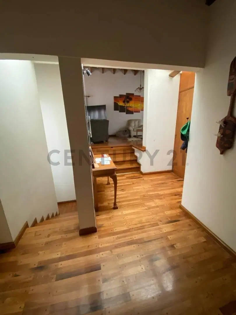 Venta casa Barrio Dalvian 3