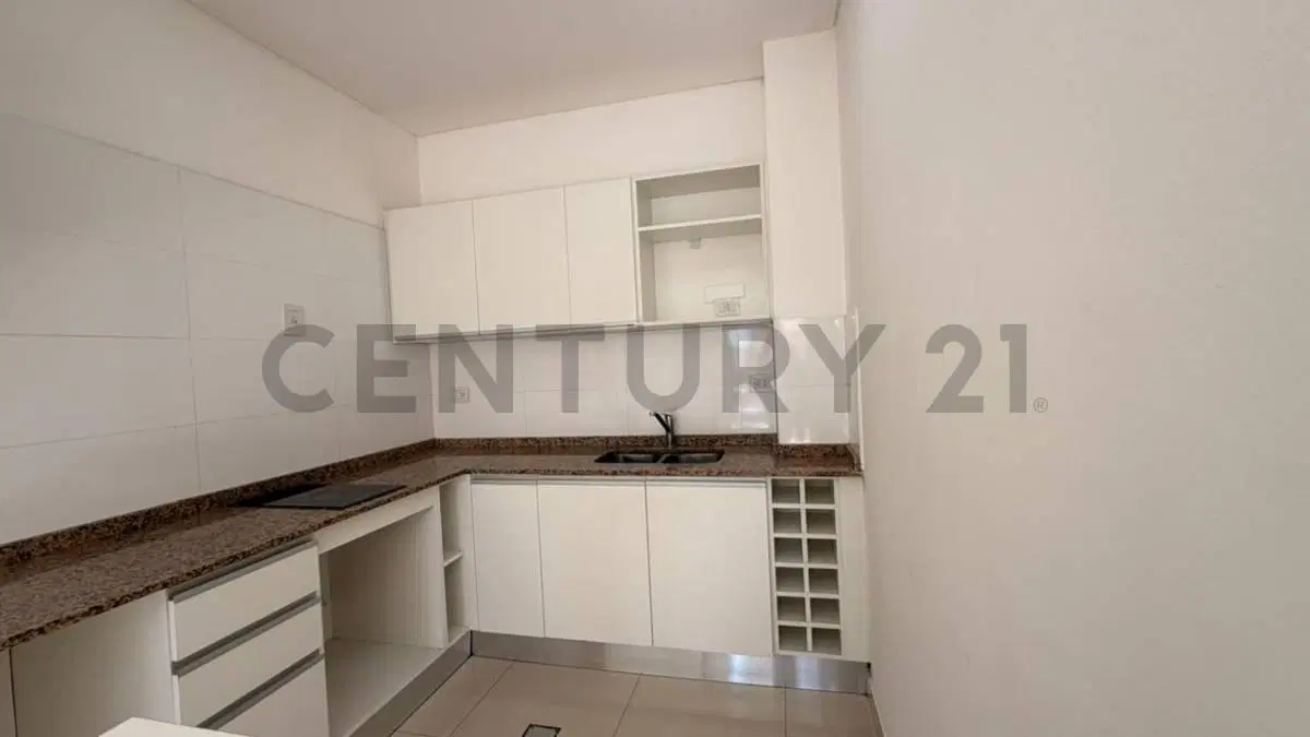 DEPARTAMENTO EN VENTA - BOMBAL SUR 2