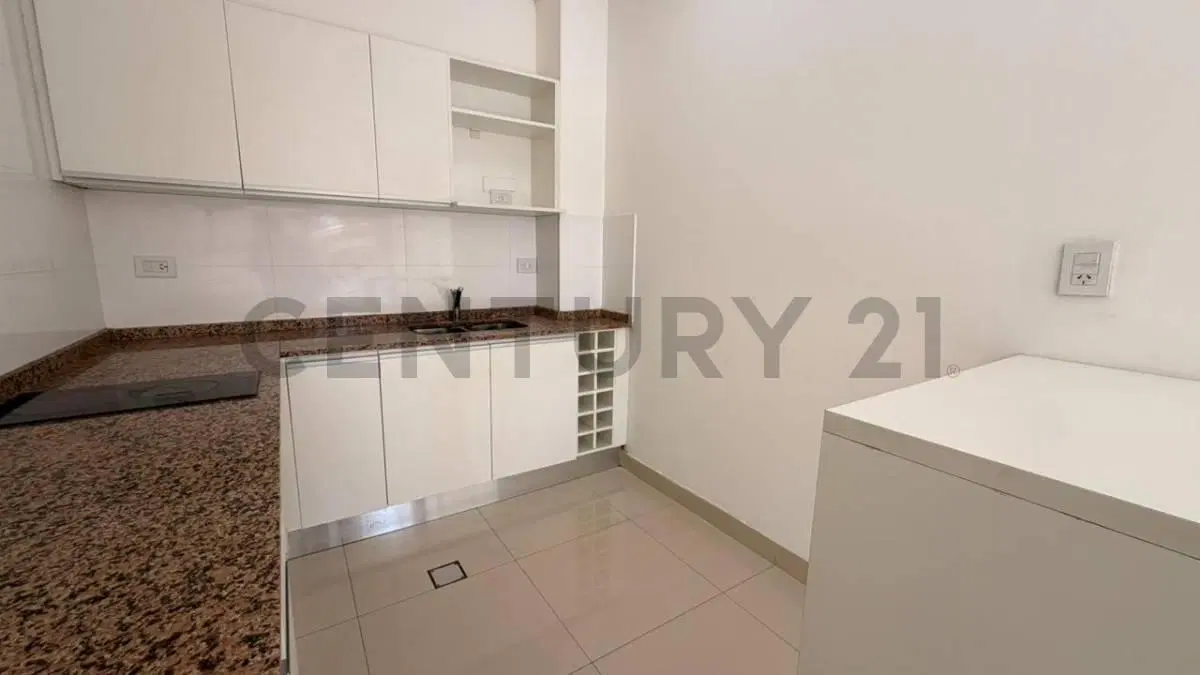 DEPARTAMENTO EN VENTA - BOMBAL SUR 4