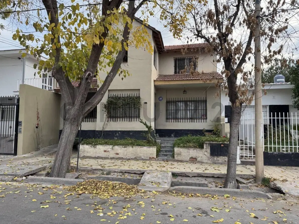 Casa en venta Barrio Trapiche 4