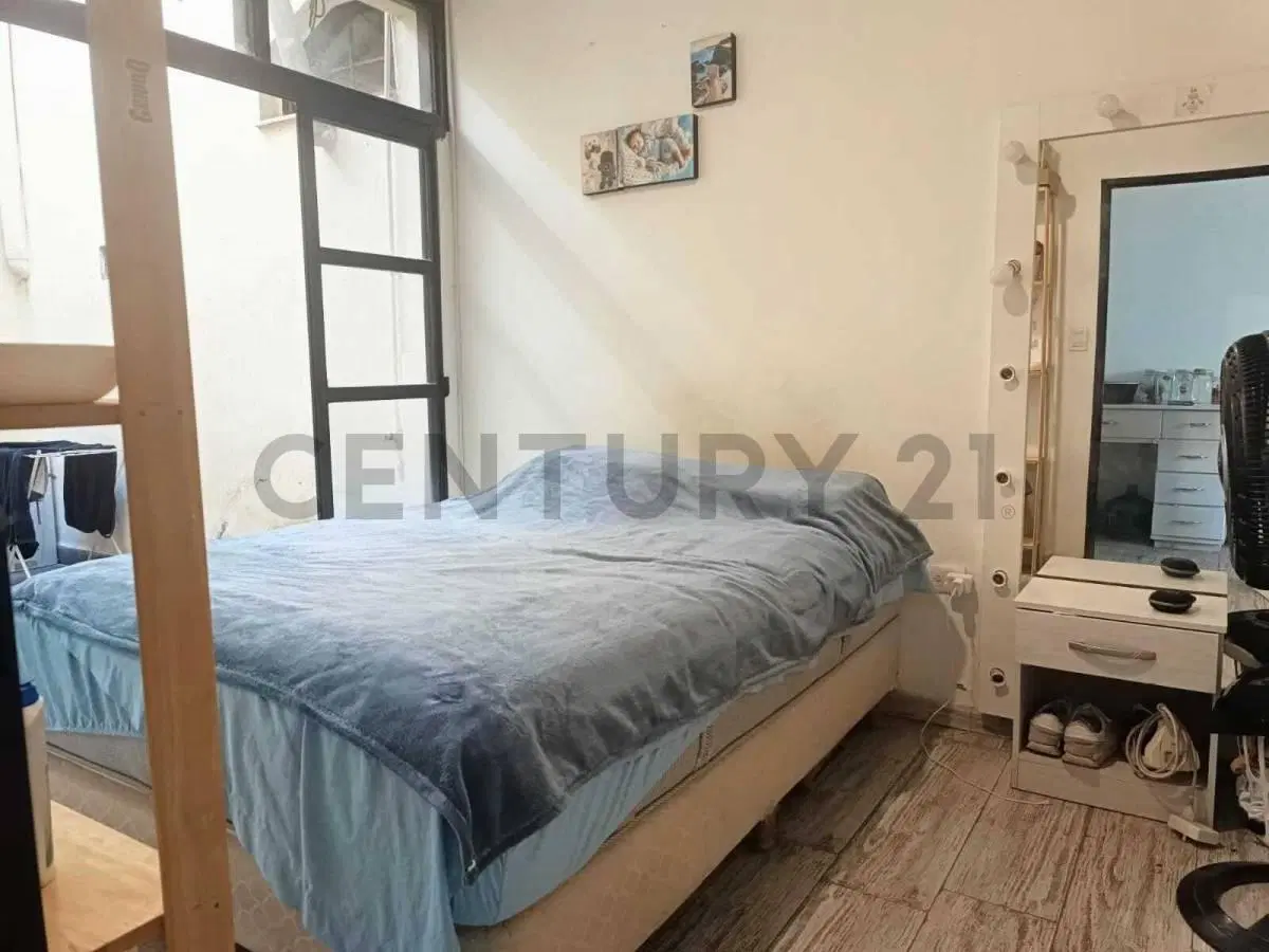 Se vende departamento. Ciudad. Sexta sección 4