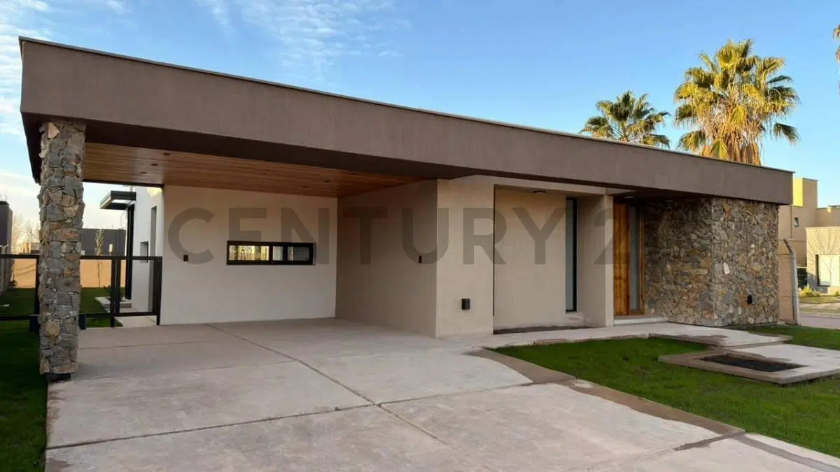 CASA PETRA EN VENTA - BARRIO ESTANCIA BULNES 4