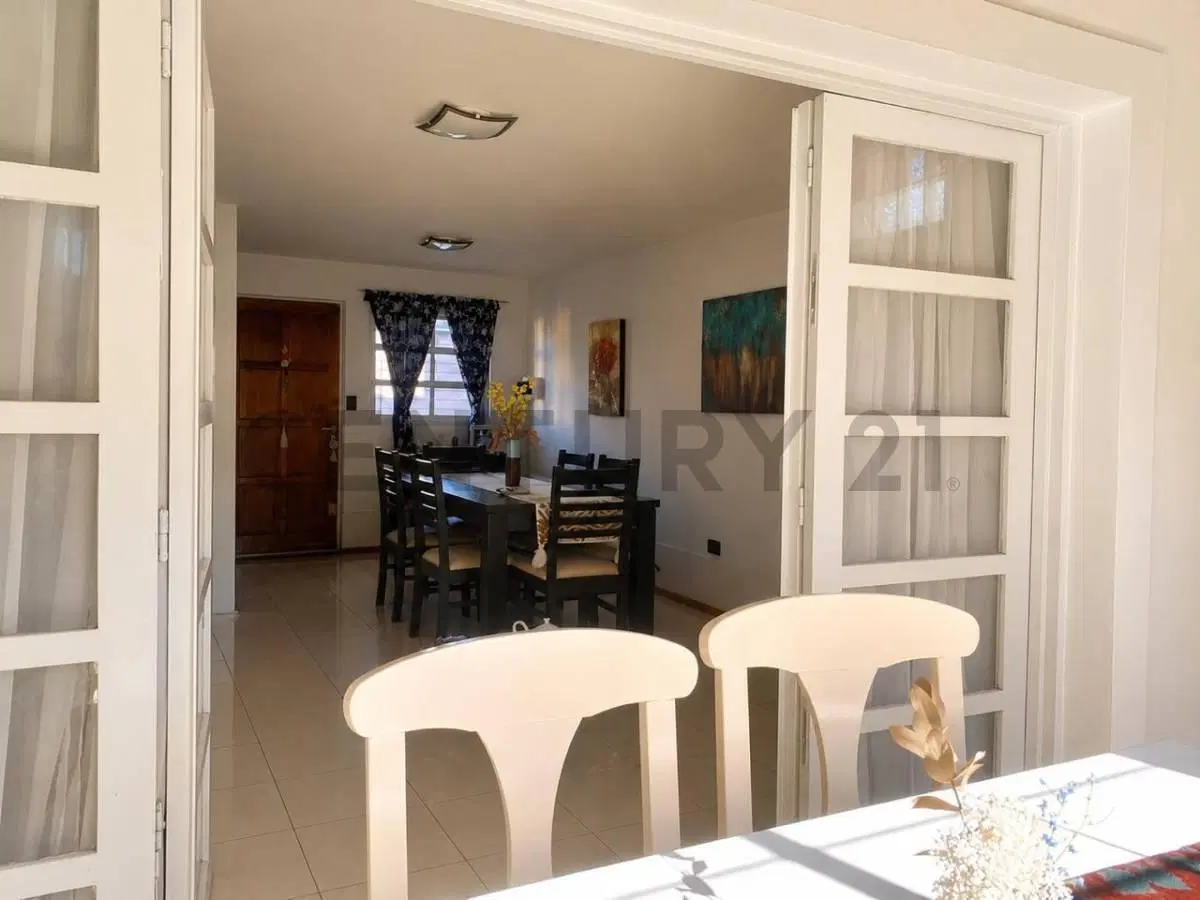 Casa 3 Dormitorios en Complejo Cerrado - Villa Nueva 4