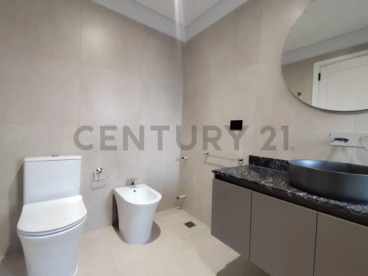 Venta casa a estrenar Chacras de Coria 5