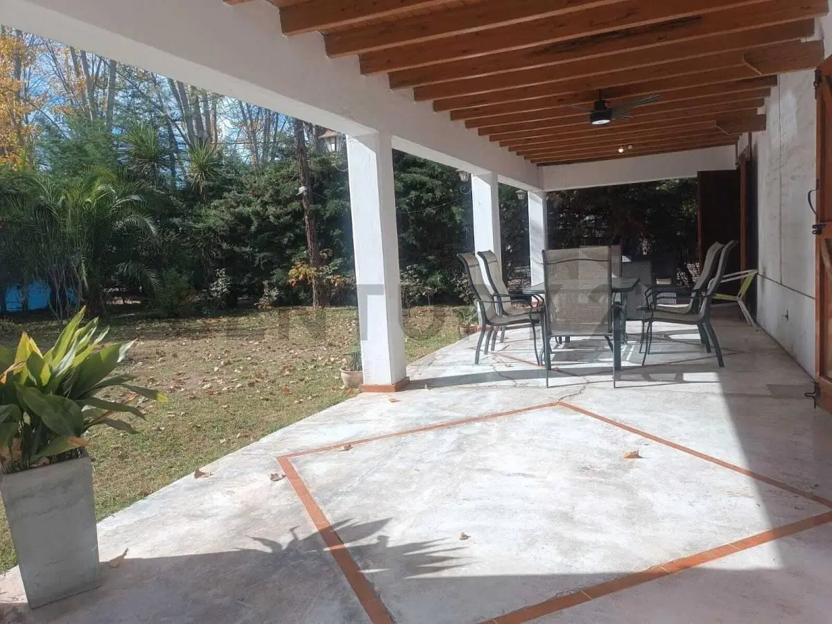 VENTA DE CASA BARRIO PRIVADO LA CAPILLA - VISTALBA 2