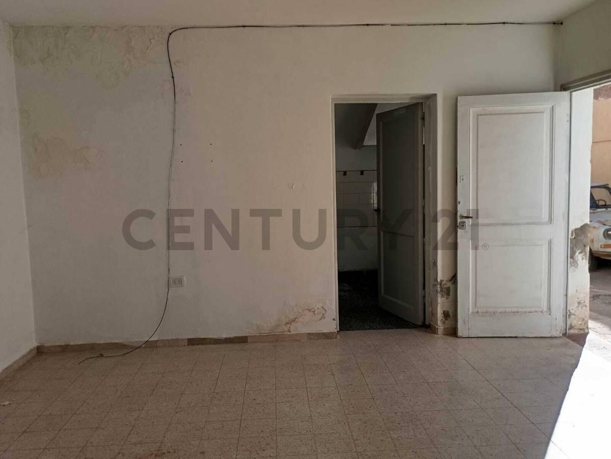 Foto de VENTA DE CASA INTERNA A RECICLAR EN GODOY CRUZ, imagen 3