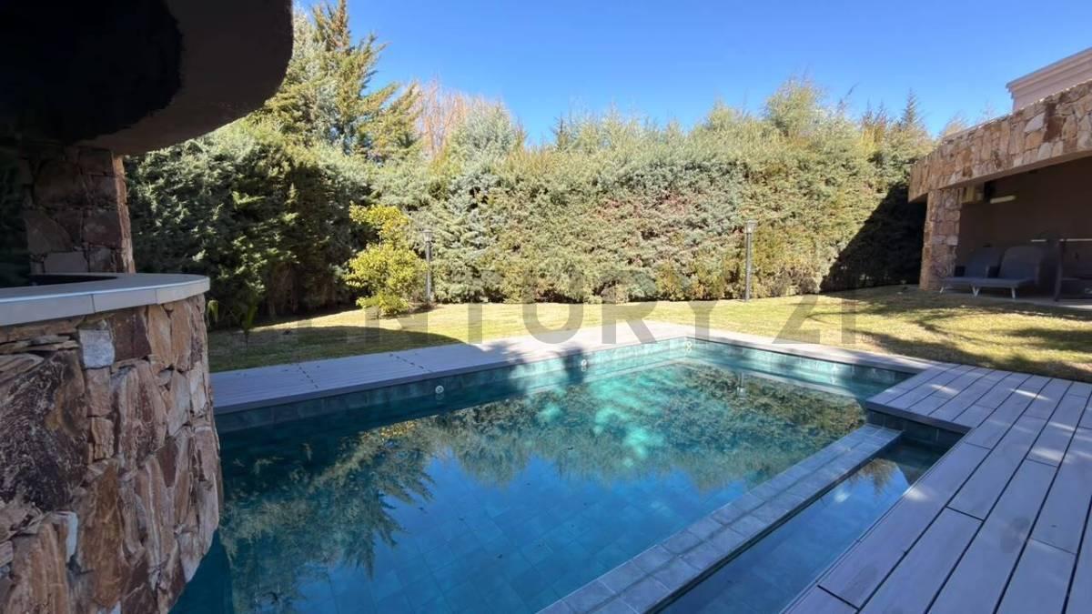 Foto de CASA EN ALQUILER - BARRIO EL REMANSO, imagen 1