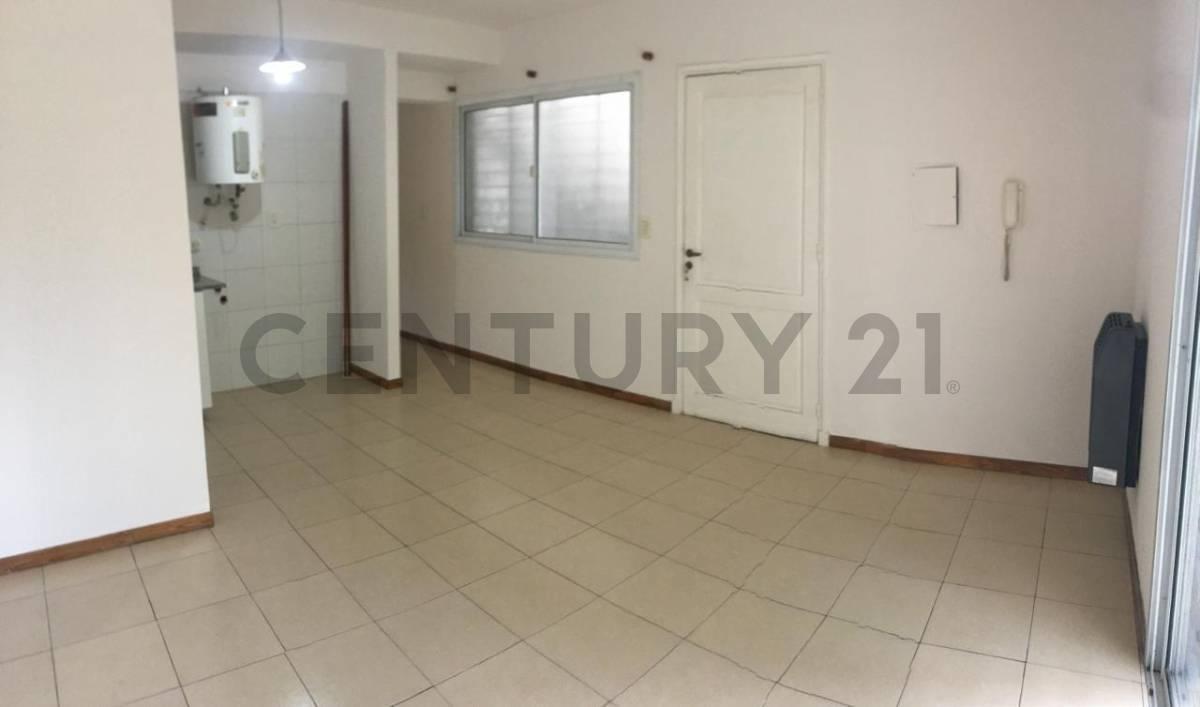 Foto de Departamento cercania hospital Español, imagen 1