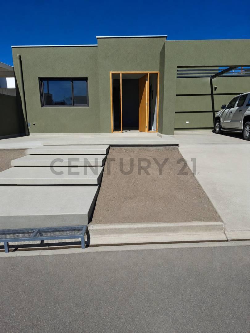Foto de Century21 López vende casa en Villa Michelo, imagen 1