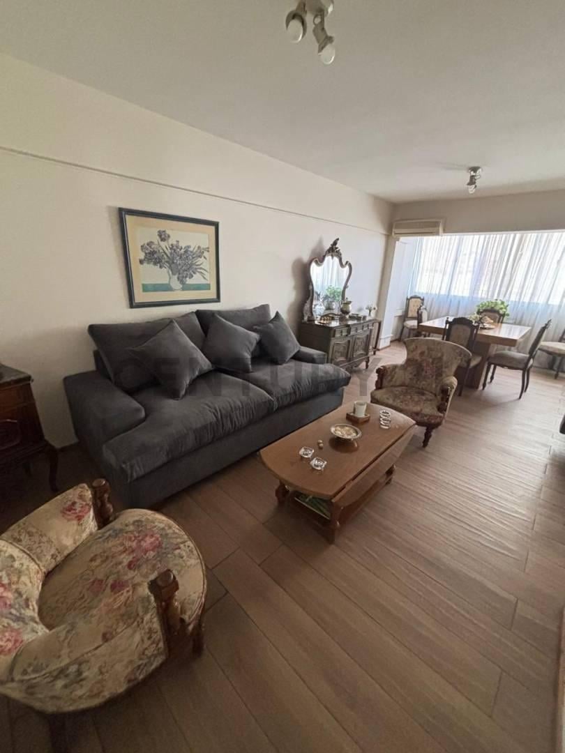 Foto de VENTA DEPARTAMENTO AV COLON, imagen 5