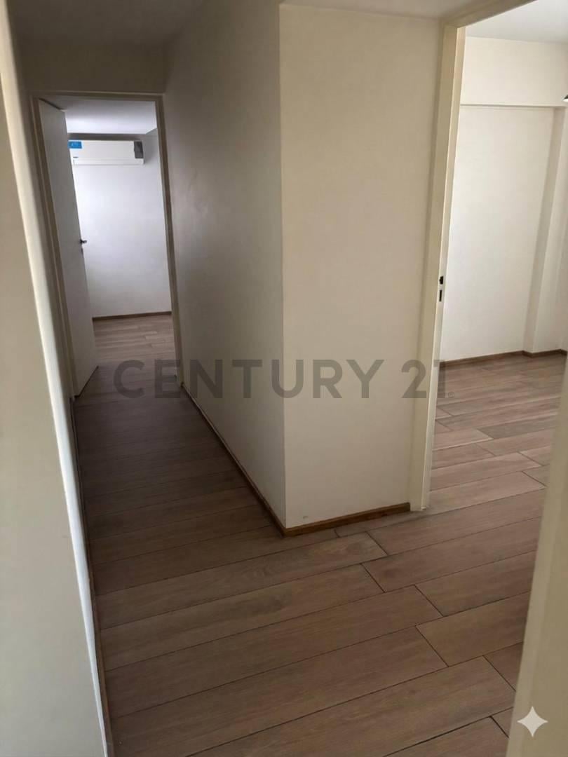 Foto de VENTA DEPARTAMENTO AV COLON, imagen 1