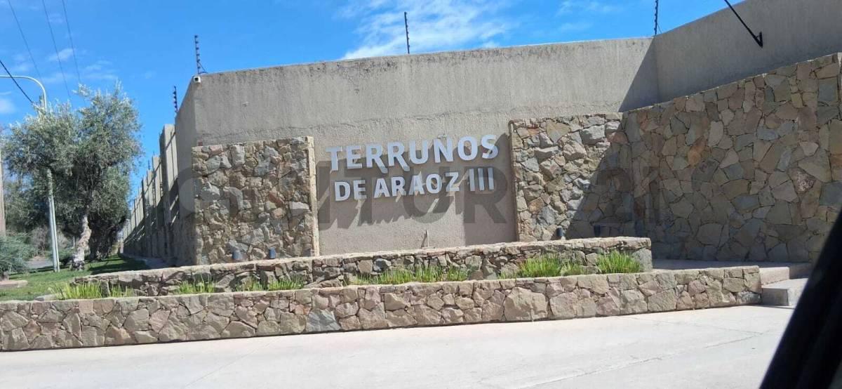 Foto de LOTE EN BARRIO TERRUÑOS DE ARAOZ III – LUJAN DE CUYO, imagen 1