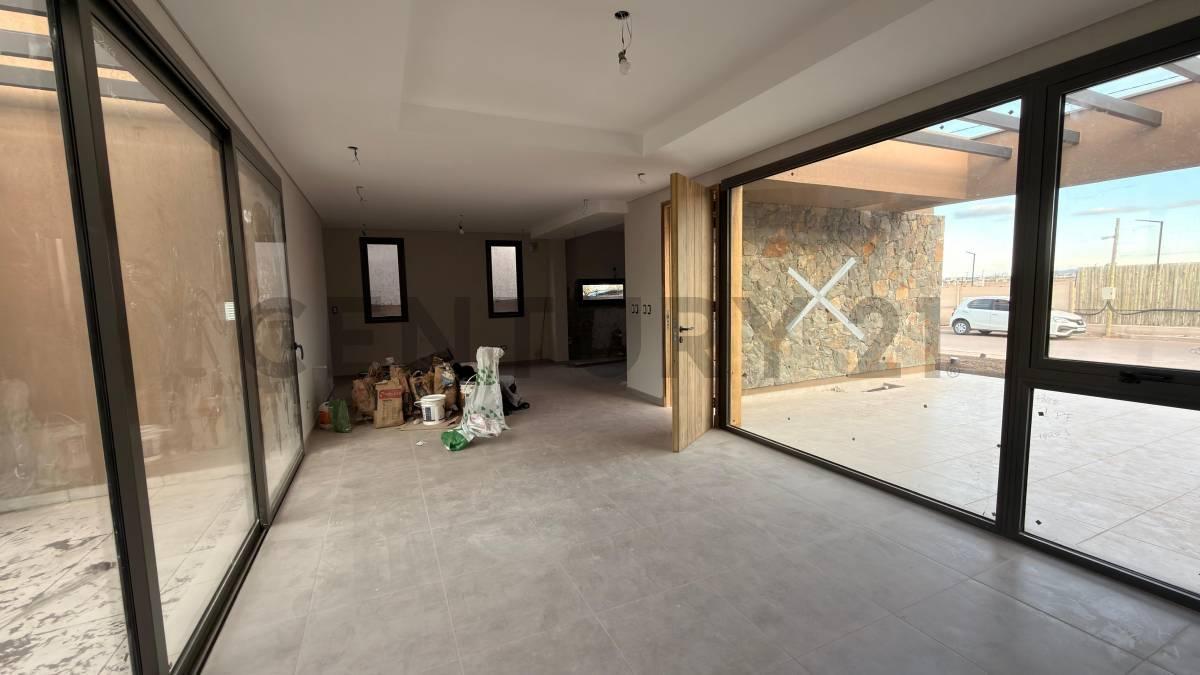 Foto de CASA EN VENTA - LAR DE TERRADA, imagen 2
