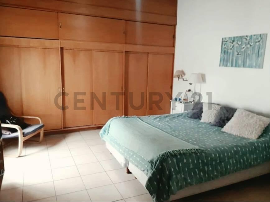Foto de Century 21 VENDE Hermosa casa ubicada en Dorrego, Guaymallén, sobre, imagen 1