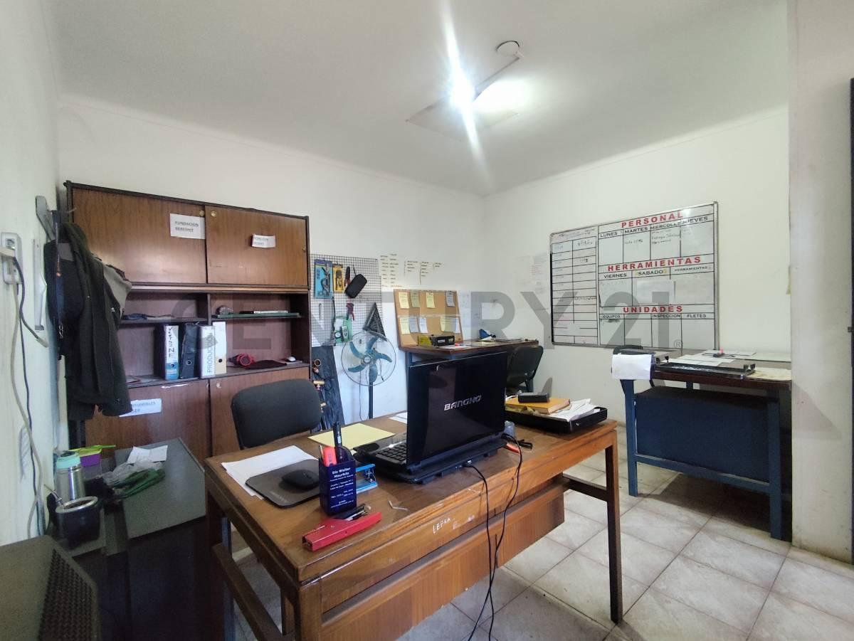 Foto de Venta Galpón con Oficinas, imagen 2