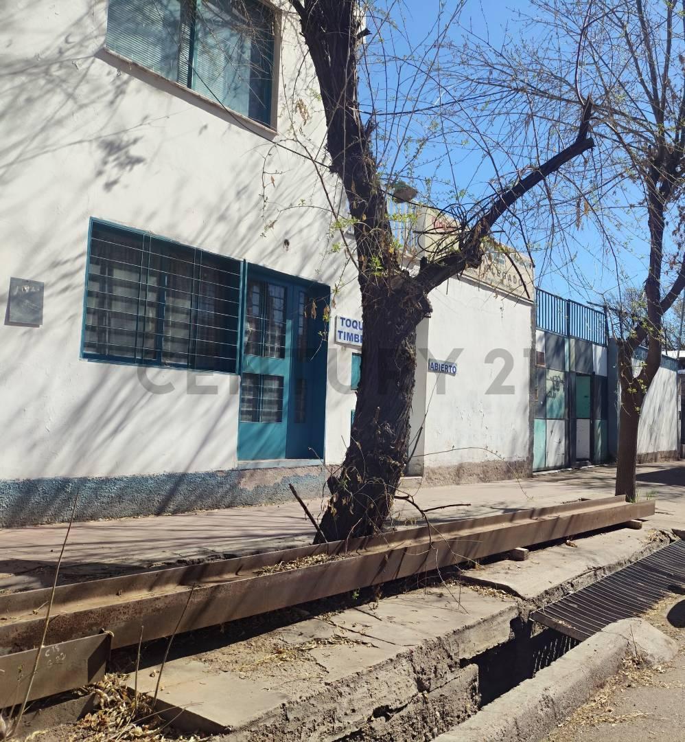 Foto de Venta Galpón con Oficinas, imagen 1